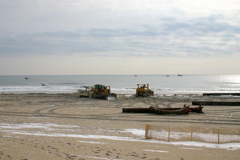 IMG_2144.JPG - pipeline starting to float